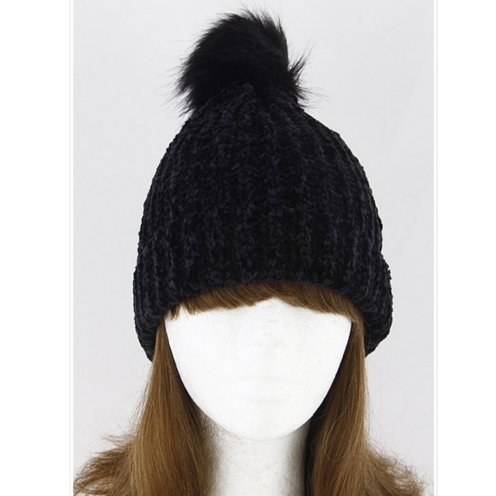 Women's Black Beanie